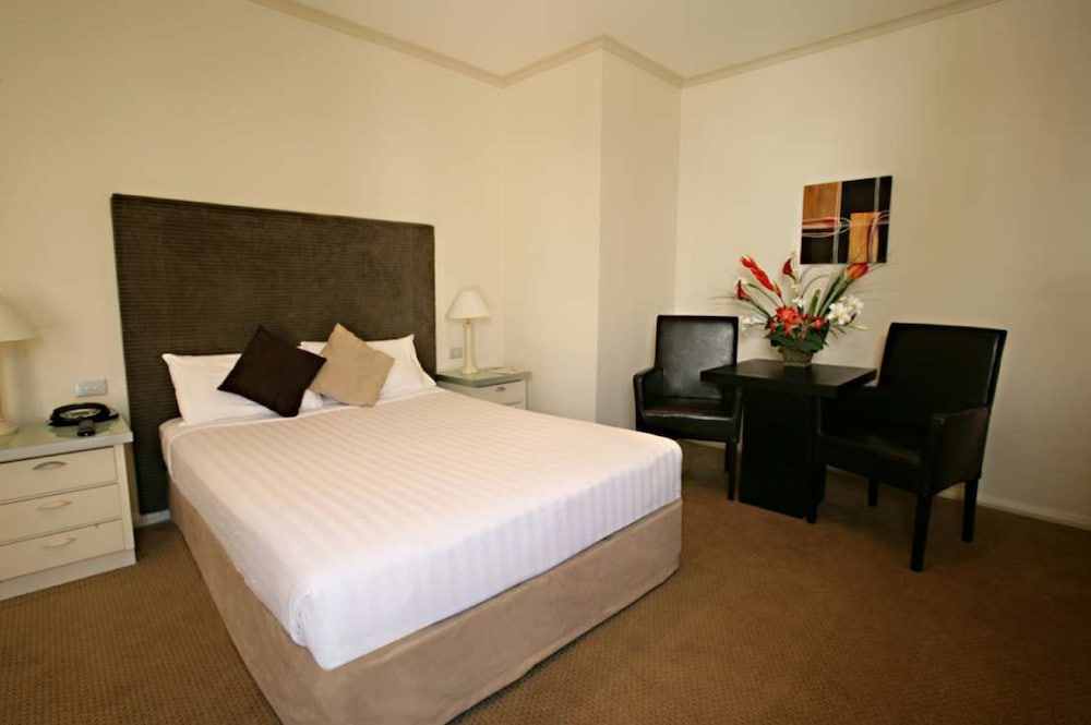 Executive Queen Room photo 3