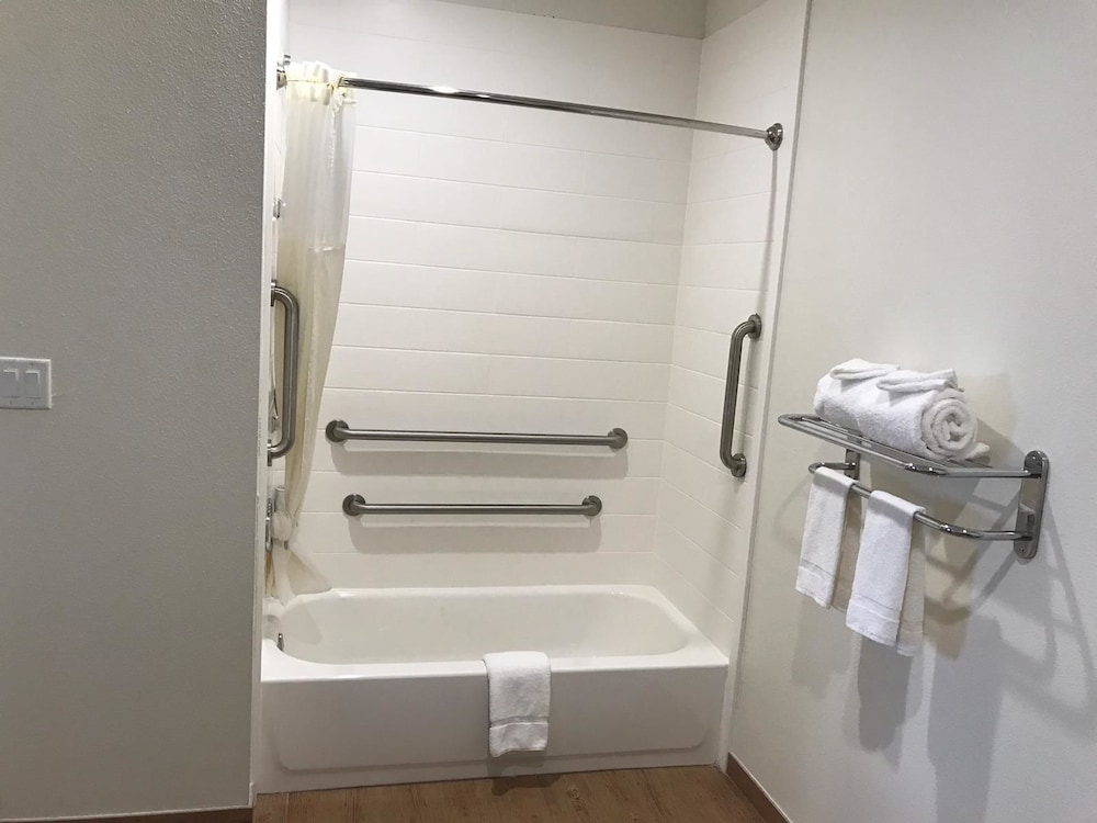 Economy Single Room photo 2
