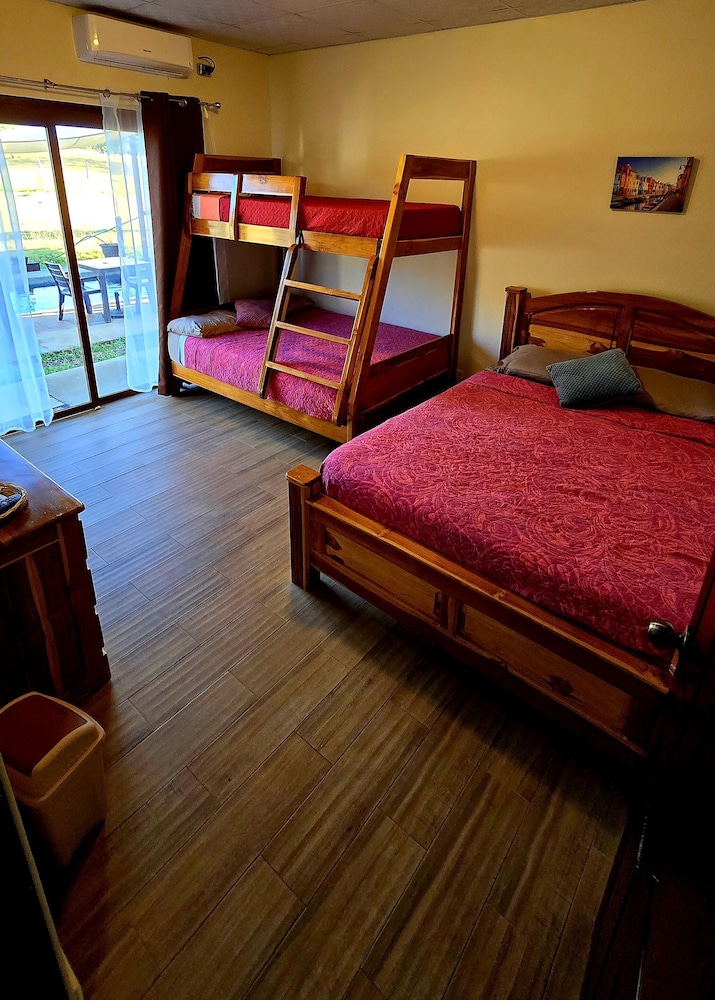 Family Suite, 1 Bedroom, Shared Bathroom, Pool View photo 1