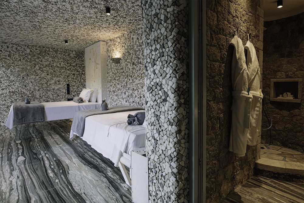 Nachglühhöhle Teich Suite, Zwei Schlafzimmer