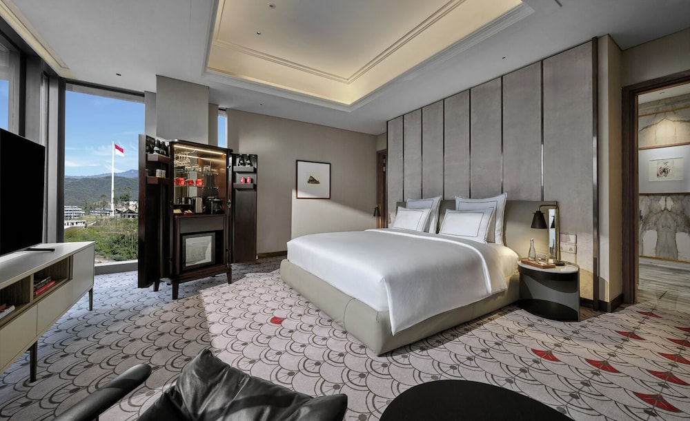 Presidential Suite, 1 King Bed photo 2