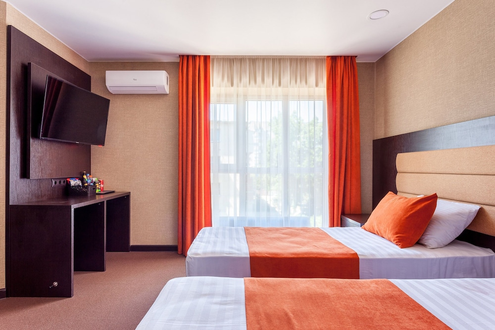 Standard Twin Room photo 3