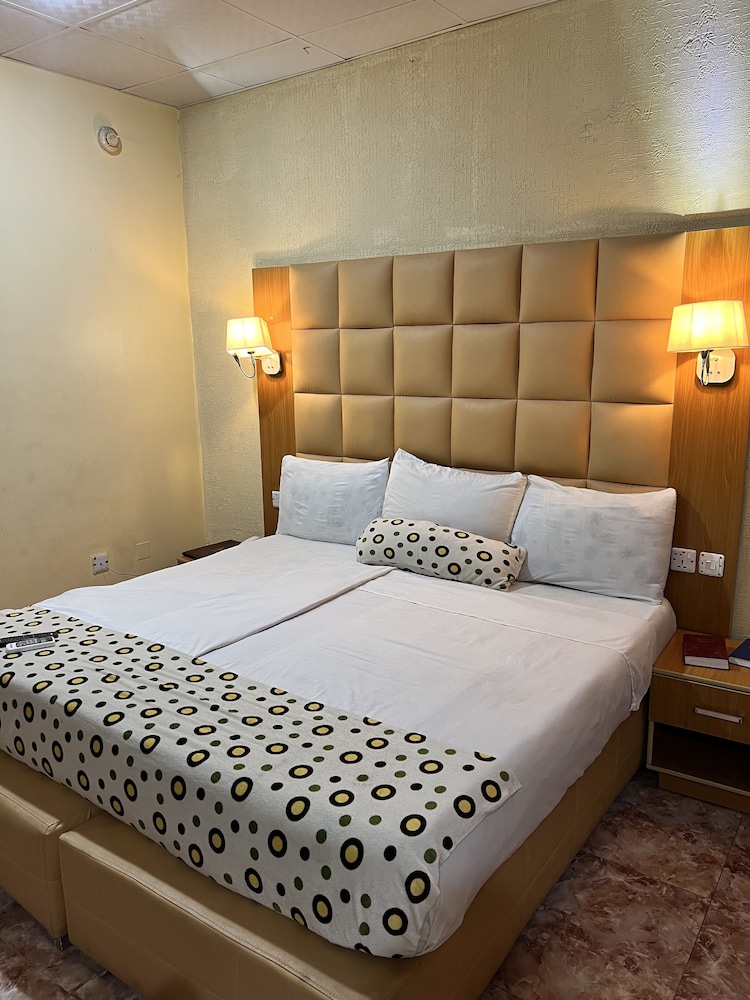 Classic Room, 1 Bedroom - Photo 3