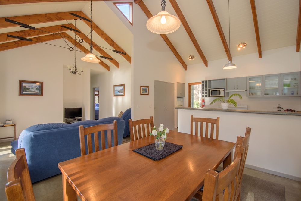 The Cottage (Self-Catering)