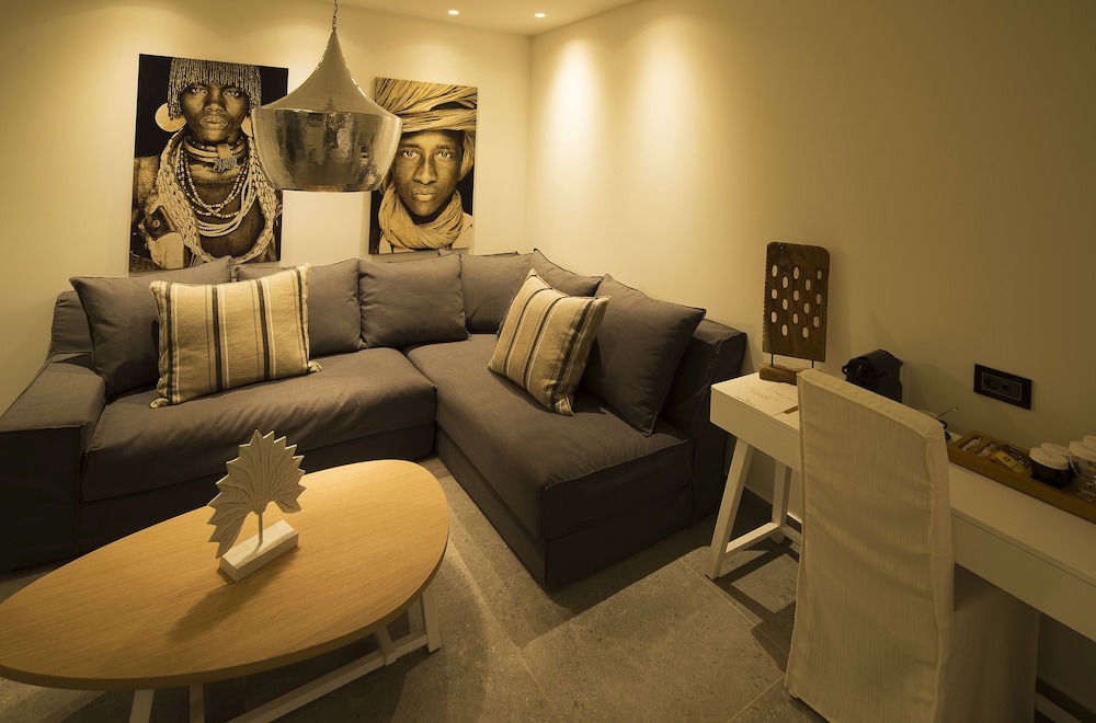 Suite, Private Pool, Sea View thumbnail 5