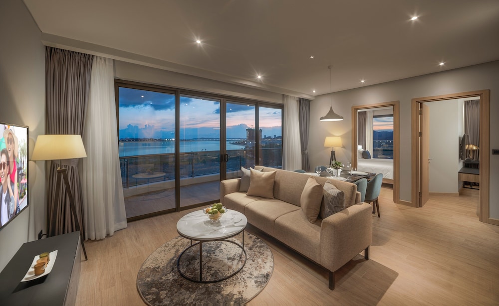 Executive Room, 2 Bedrooms (King) - Photo 9