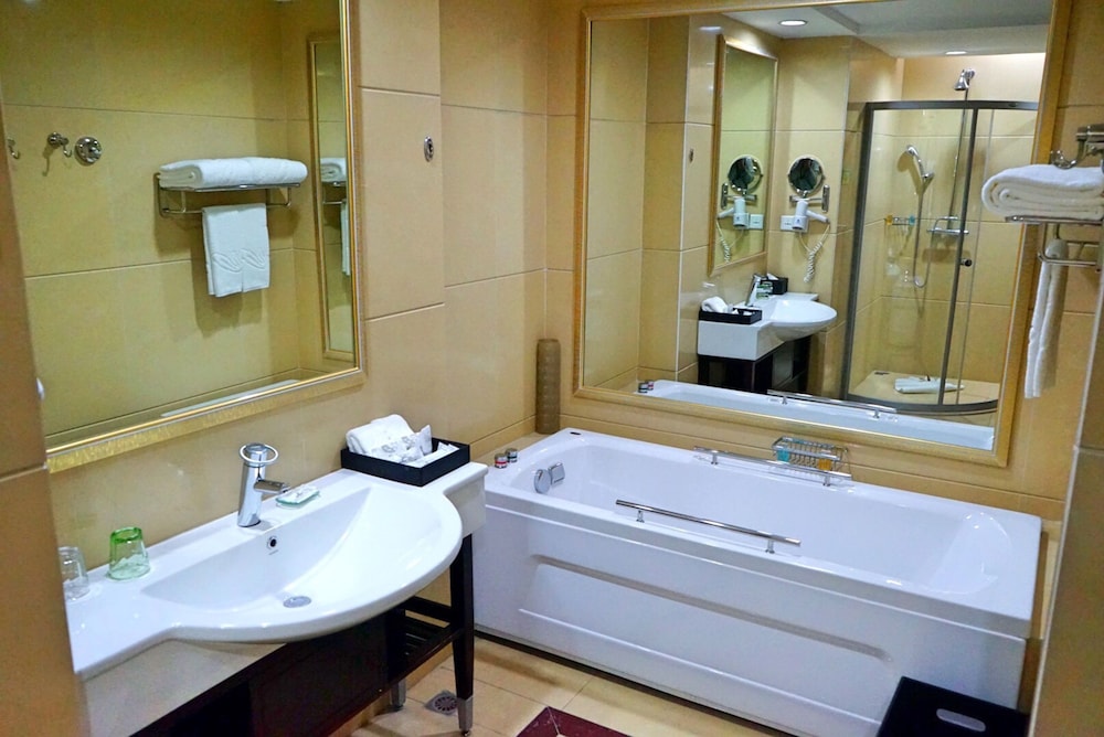 Executive Suite photo 3