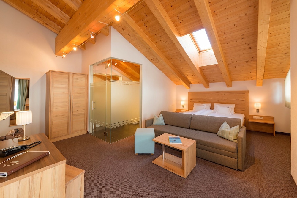 Family Quadruple Room photo 1