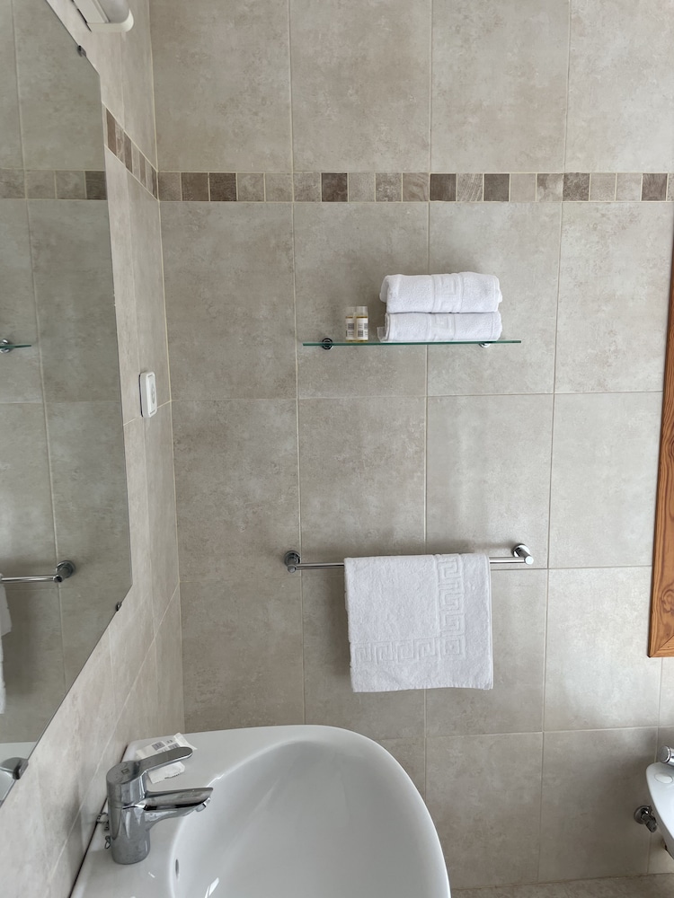 Superior Double Room, 1 Queen Bed, Balcony - Photo 7