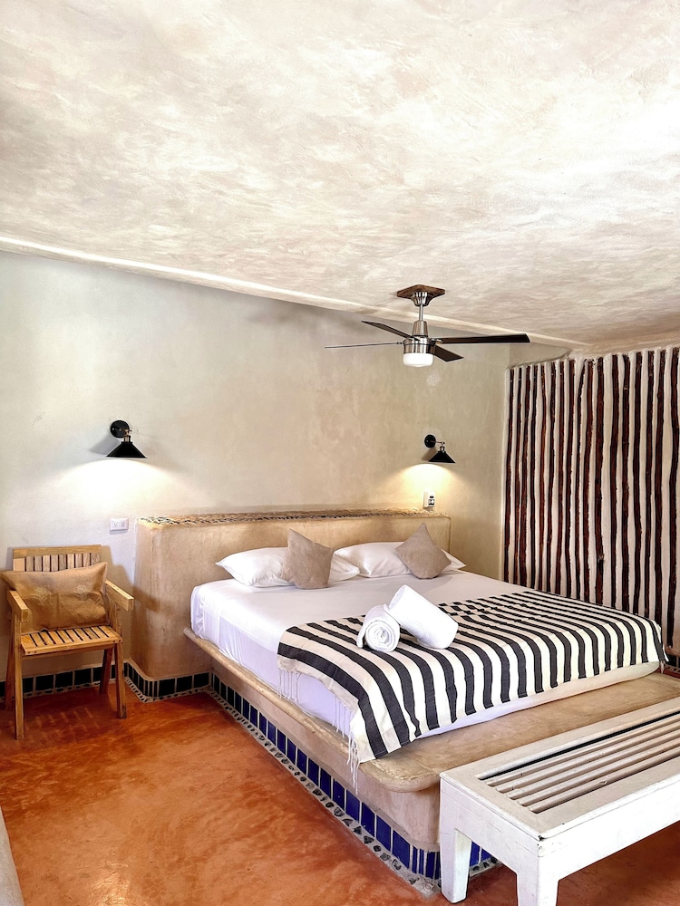 Standard Room - Photo 4