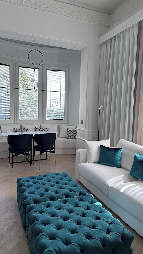 Suite, Annex Building (with private Jacuzzi) - Photo 7