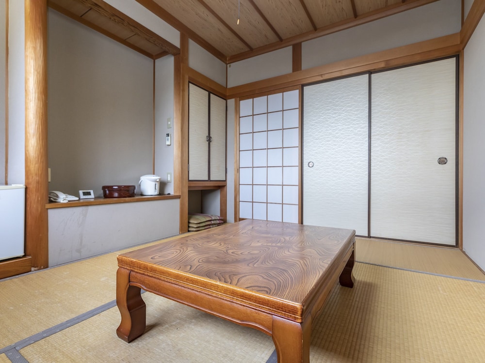 Business Triple Room, Non Smoking photo 3