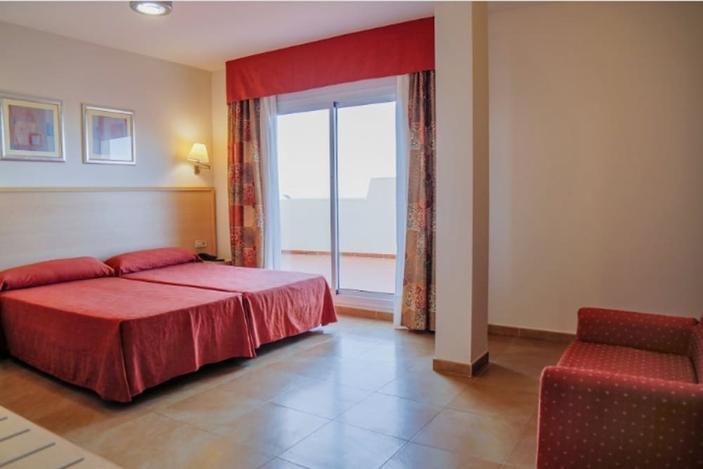 Habitación Doble Estándar de Uso Individual (1 Adulto)