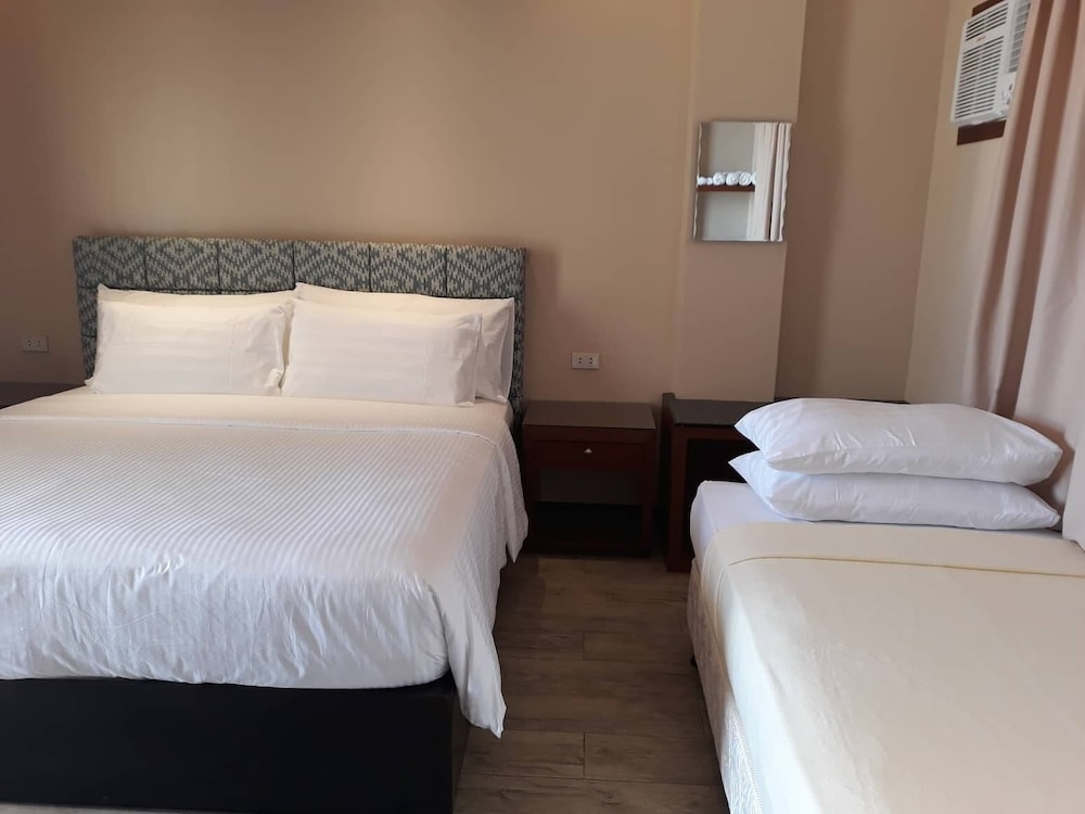 Junior Triple Room
