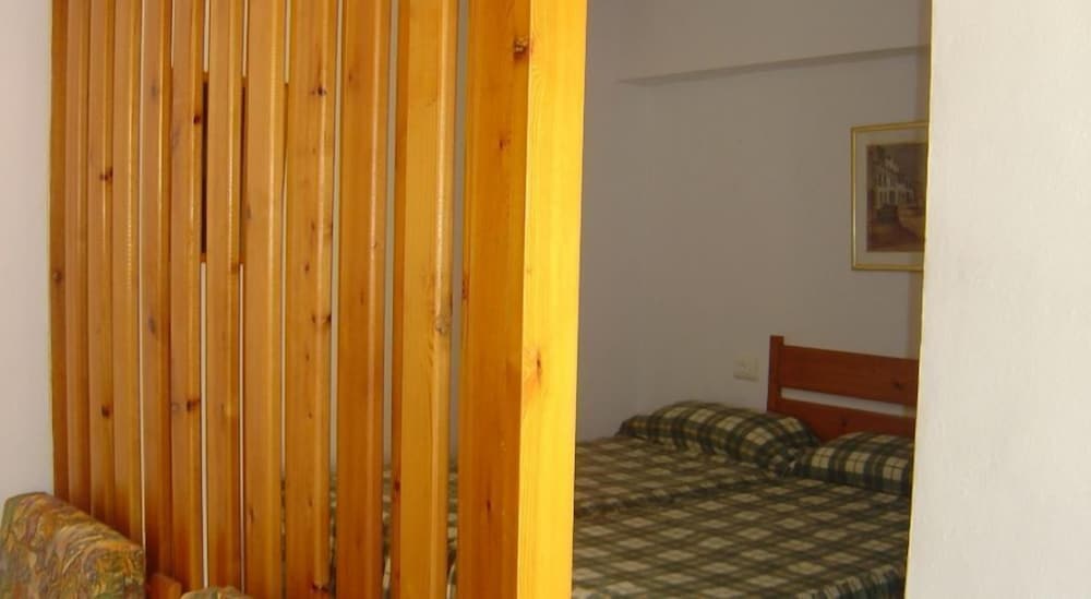Apartment, 2 Bedrooms, Sea View photo 2