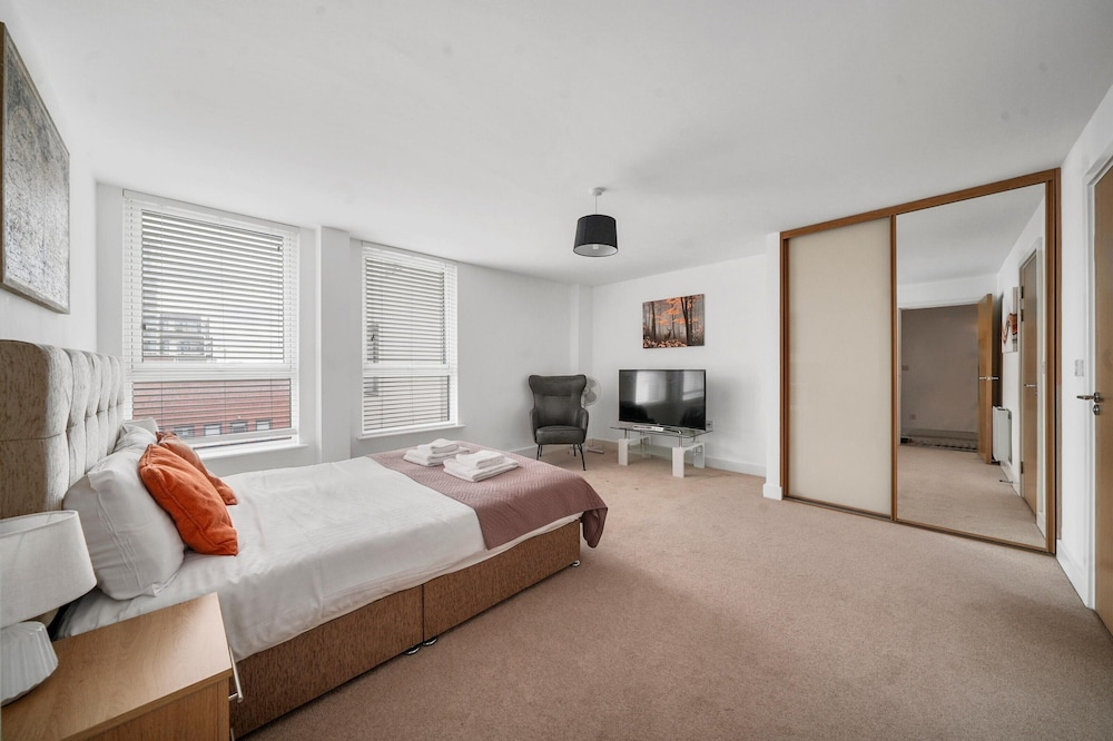 Apartment photo 3