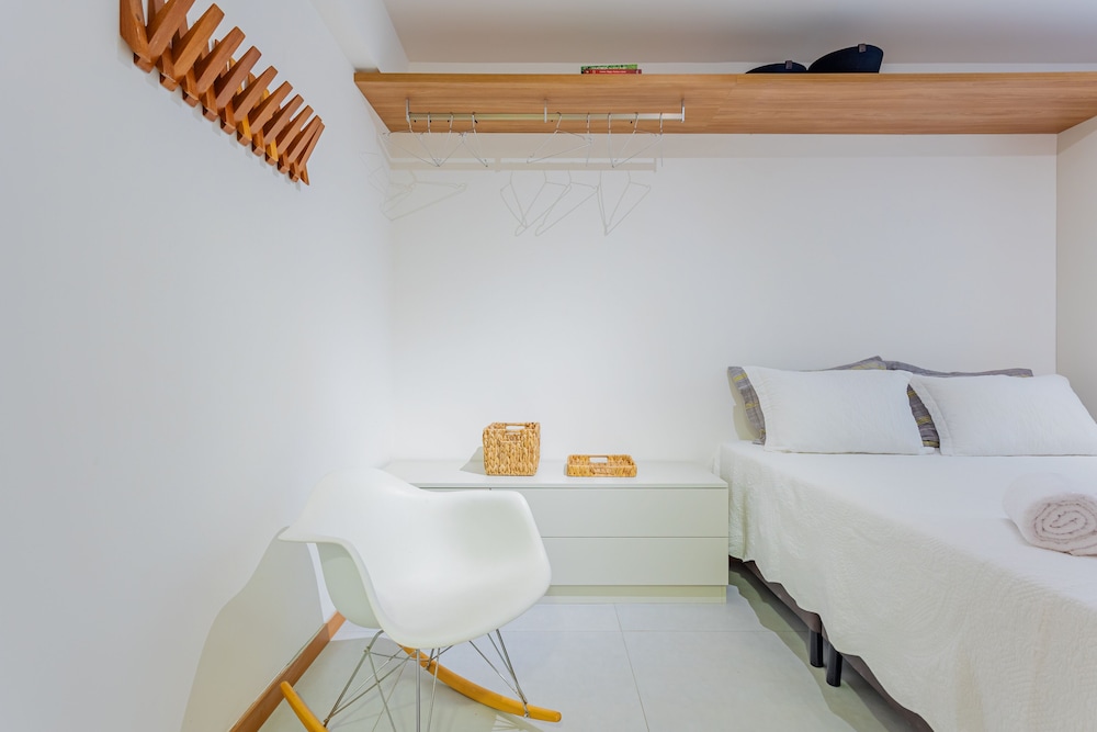 Traditional Apartment photo 1