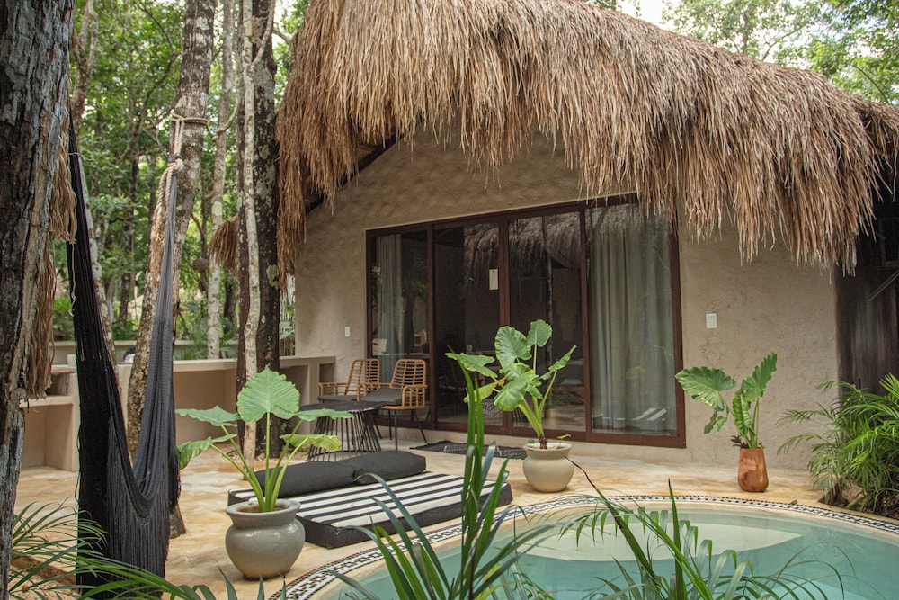 Luxury Villa - Photo 13