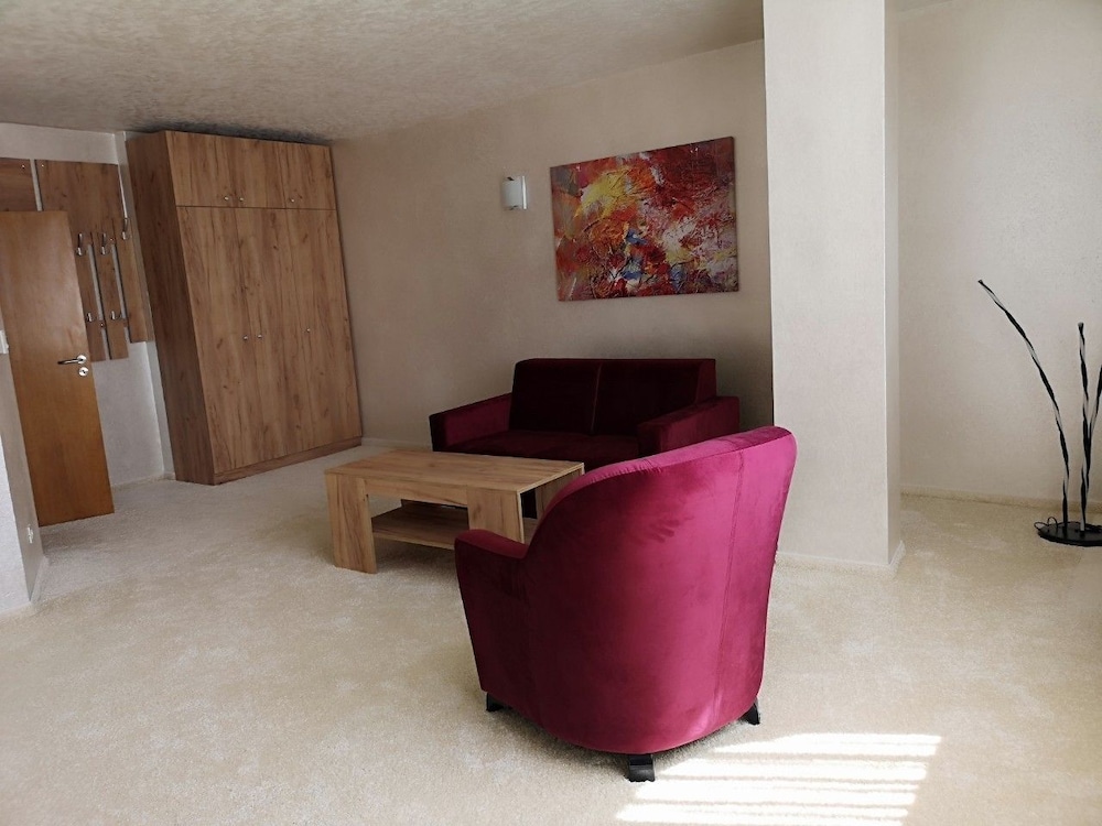 Studio Suite photo 3