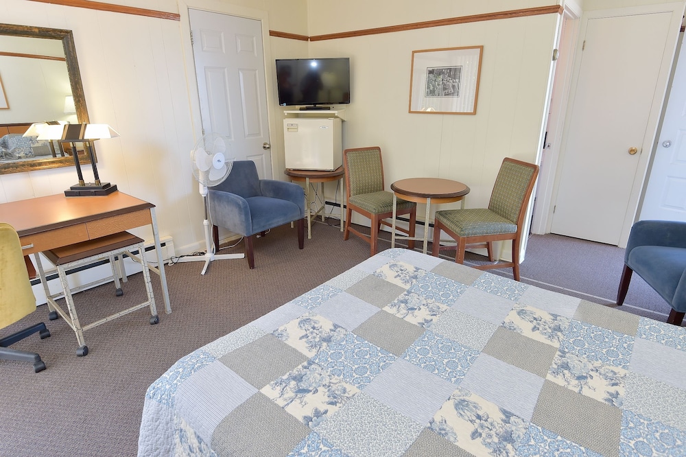 Standard Room, 1 Double Bed, Mountain View photo 3