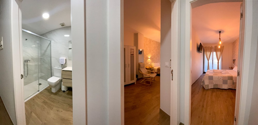 Quadruple Room, Connecting Rooms, Garden View