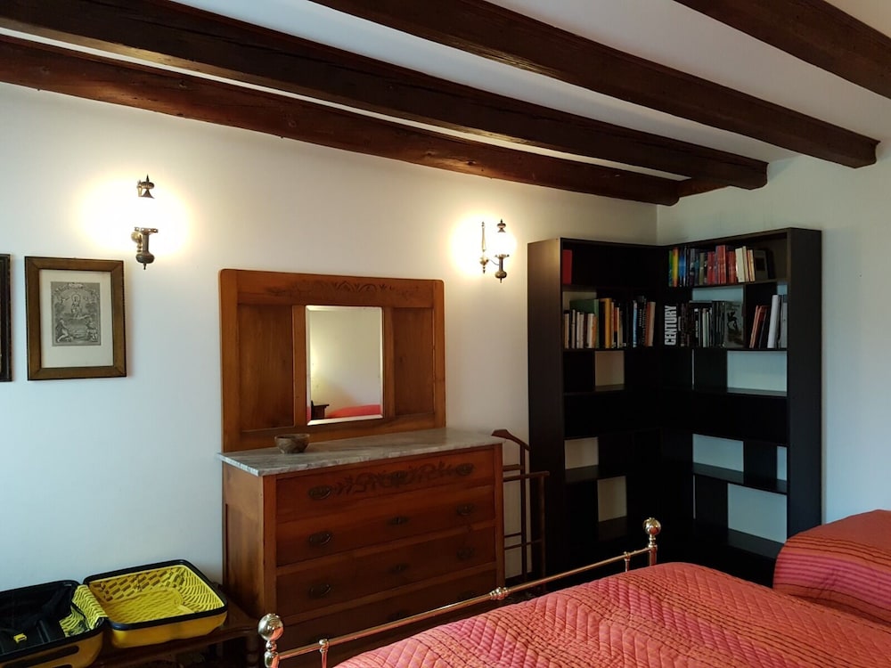 Comfort Apartment photo 2