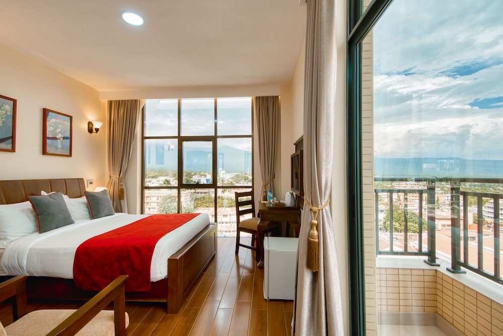 Deluxe Double Room, Balcony, Mountain View - Photo 1