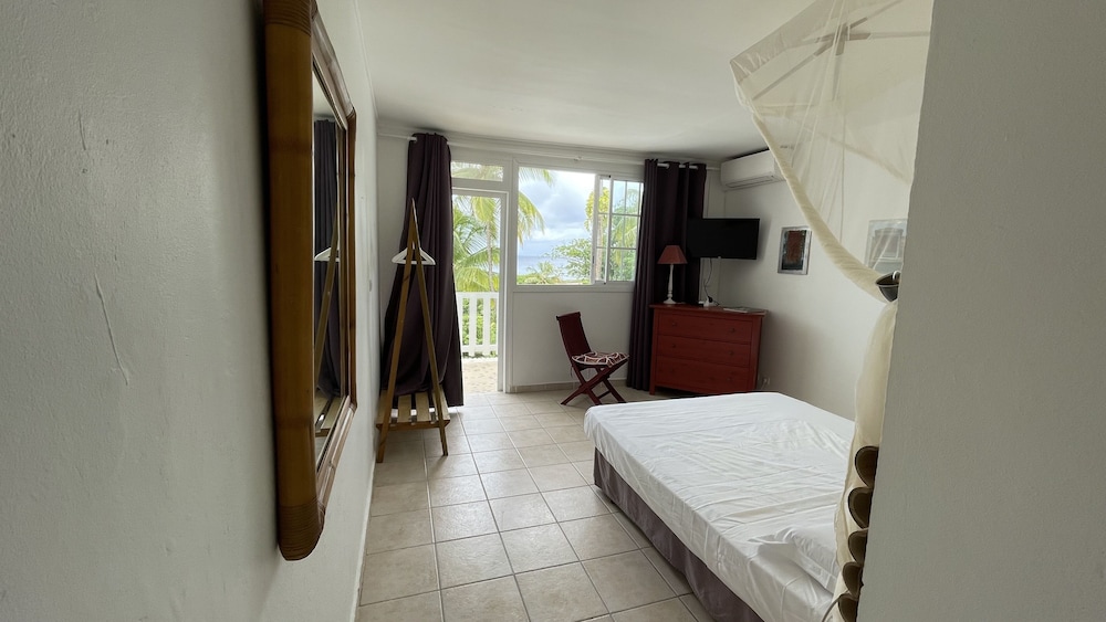 Double Room, Ensuite, Sea View - Photo 1