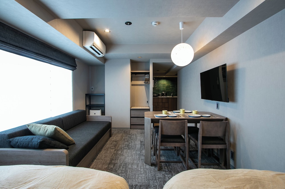 Standard with 3beds, Non Smoking - Photo 2