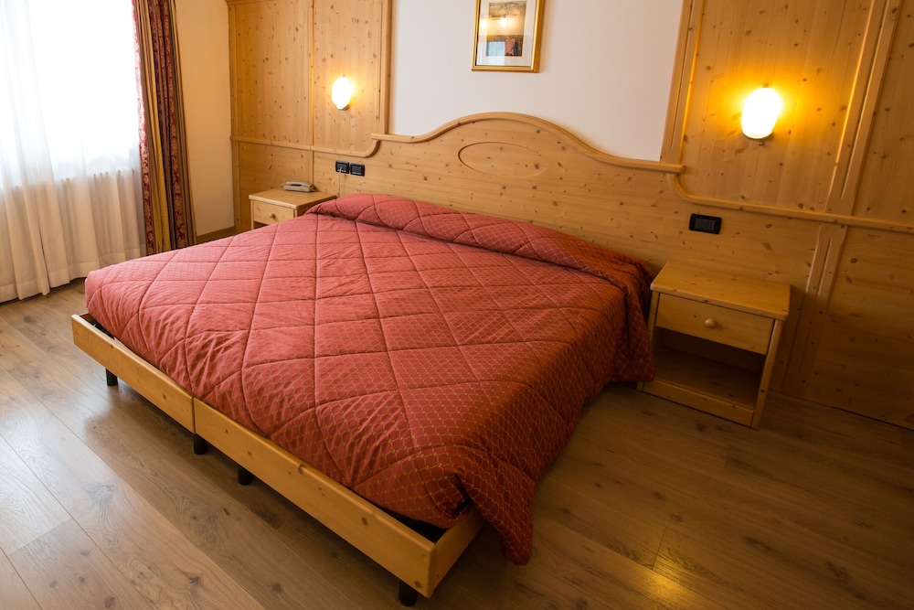 Double Room (Gaia)