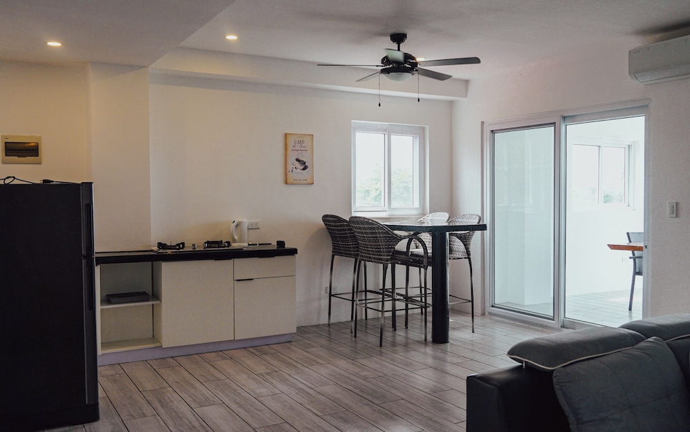 Deluxe Apartment, Balcony, Ocean View photo 2