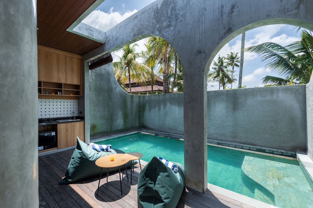 Two Bedrooms Private Pool Villa photo 2