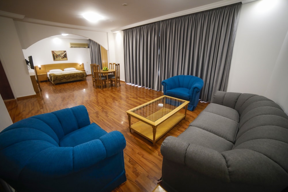 Double or Twin Room photo 3