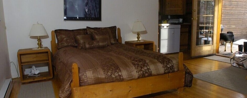Comfort Cabin, Mountain View photo 3