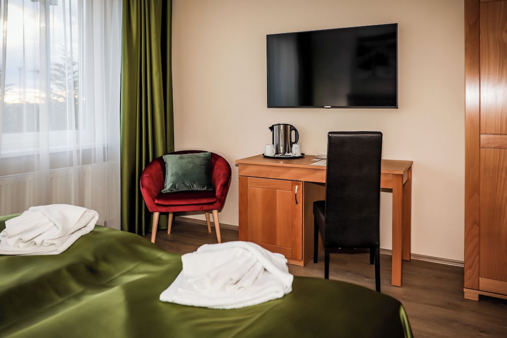 Superior Double or Twin Room photo 3