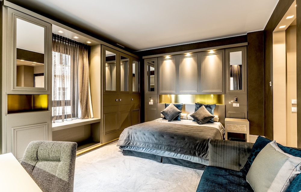 Deluxe Room - Photo 1