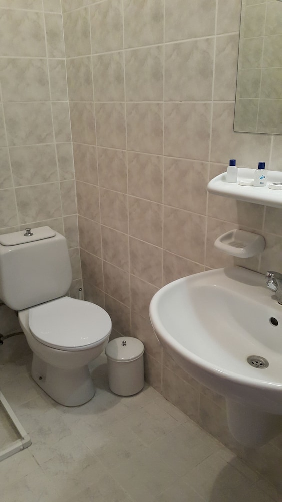 Double or Twin Room photo 2