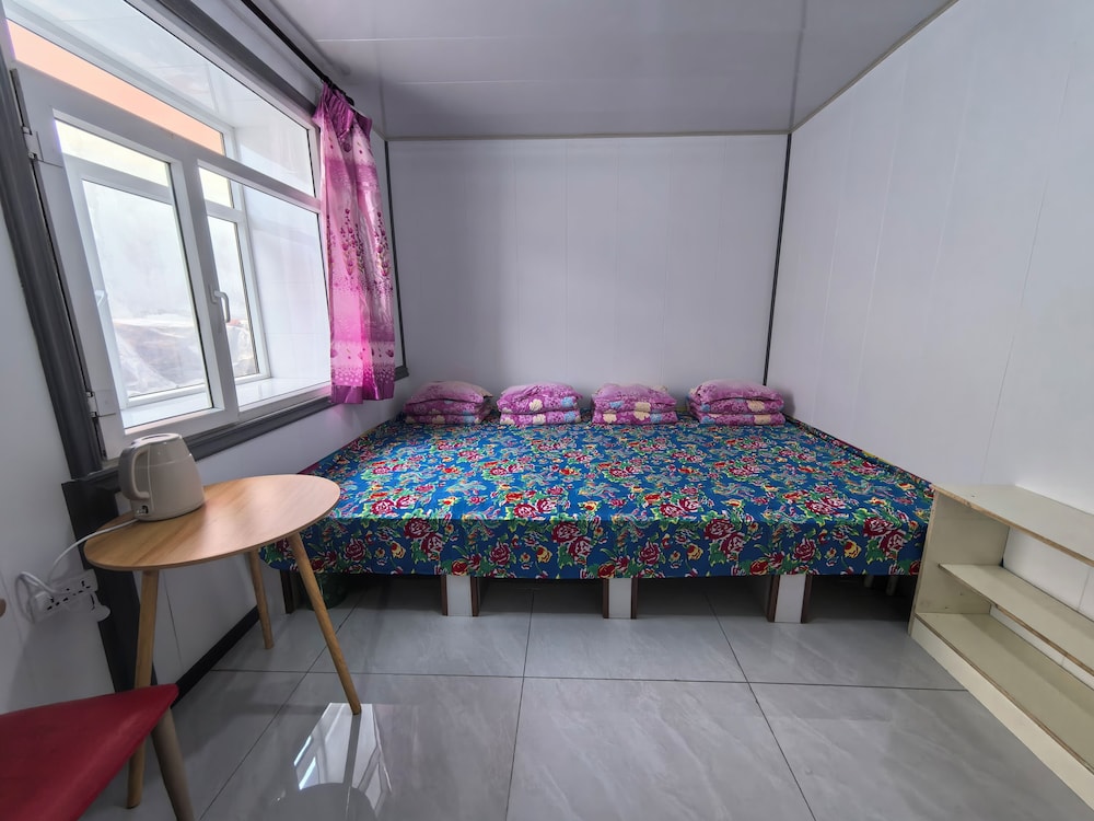 Classic Quadruple Room photo 2
