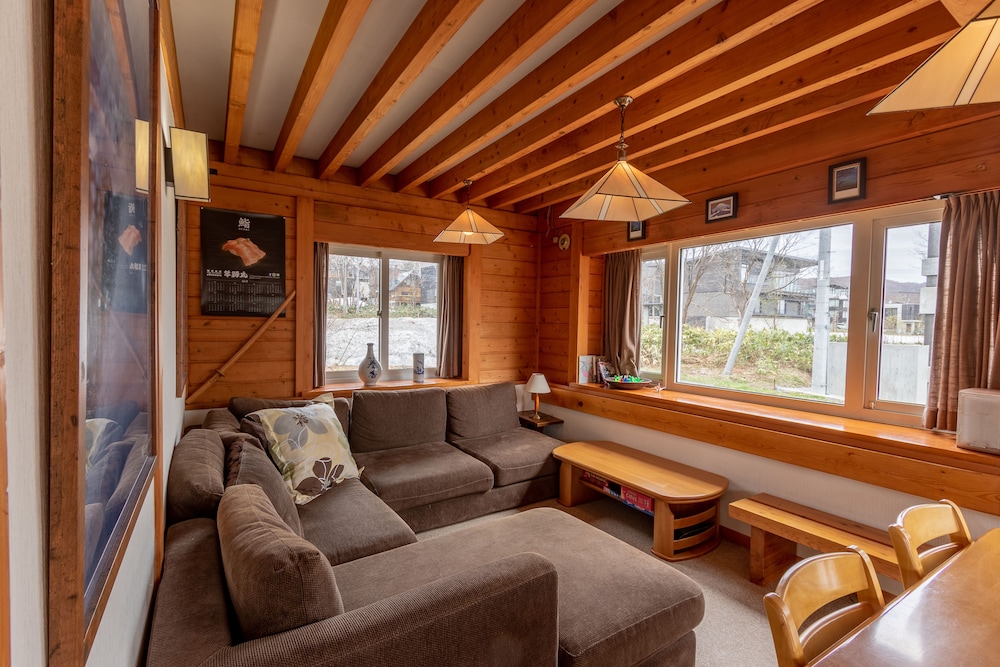 Basic Cottage photo 3