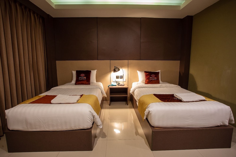 Deluxe Twin Room photo 1