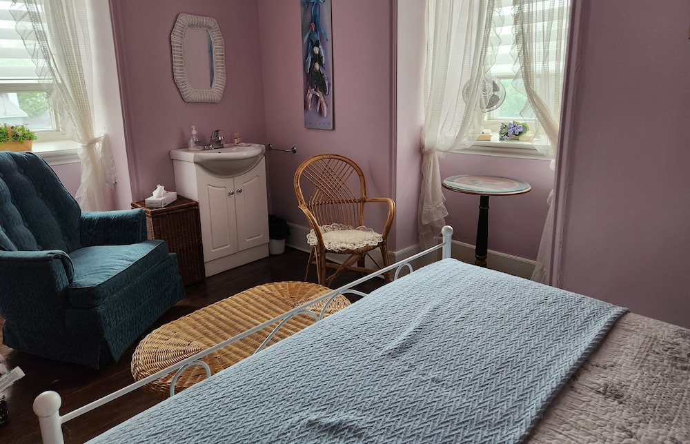 Standard Double Room photo 2