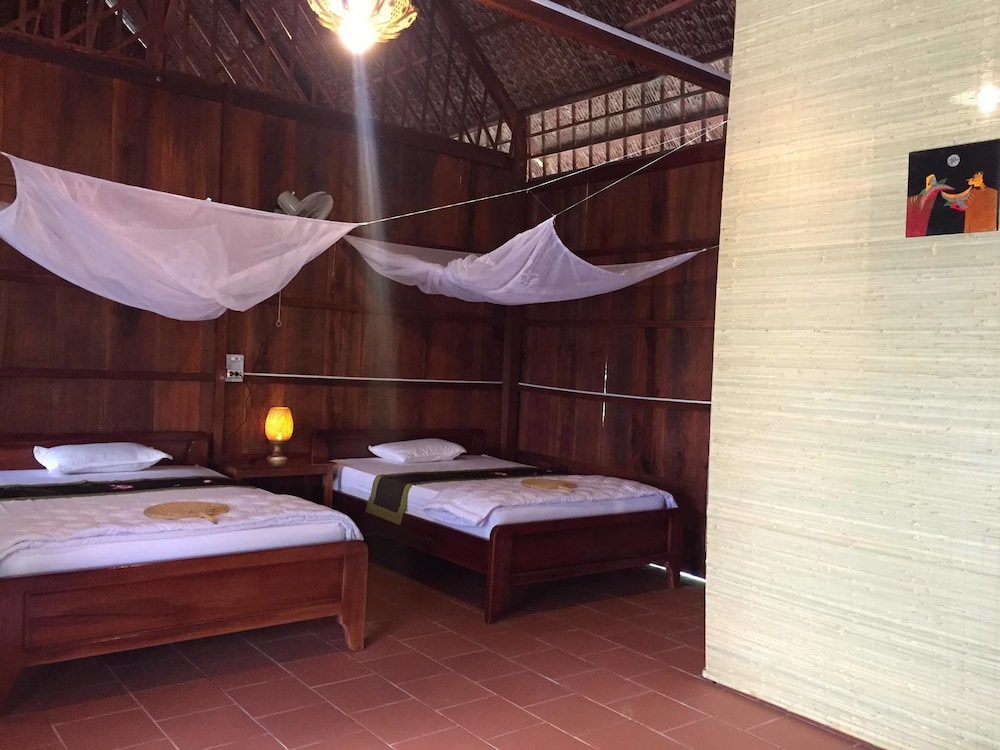 Triple Bungalow photo 2