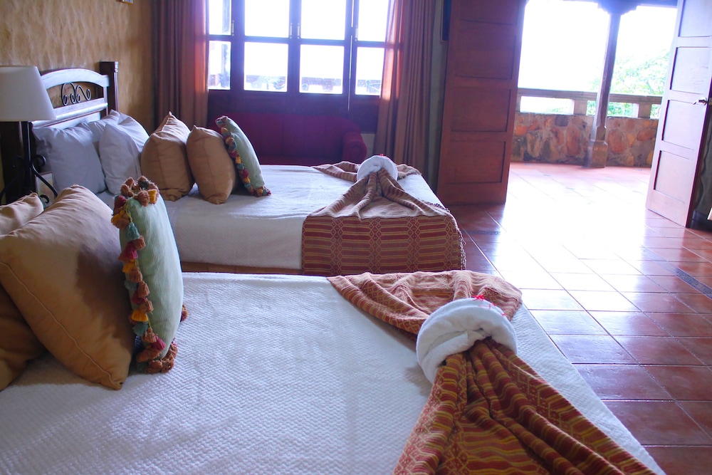 Comfort Villa, 2 Double Beds, Non Smoking photo 3