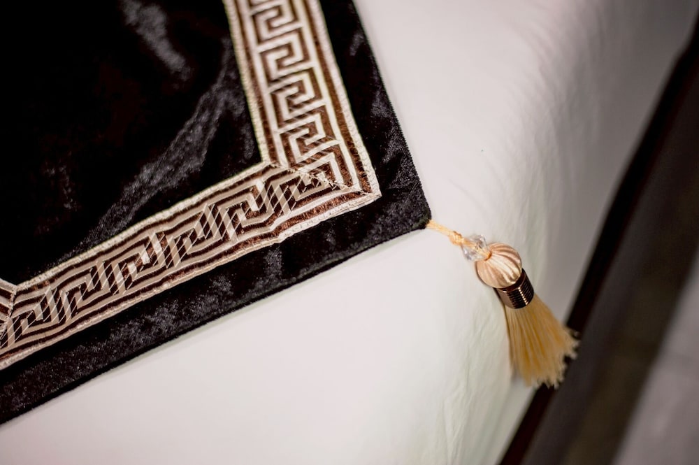 Corner Residence-Side Deluxe Double Bed - Photo 5