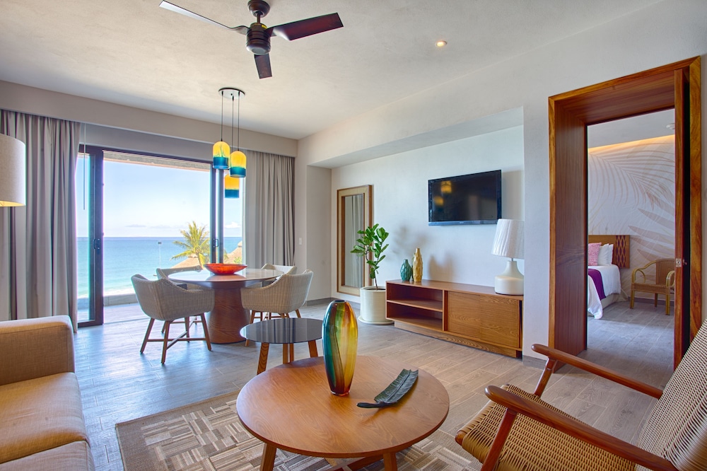 Armony 1 Bedroom Suite, 1 King Bed, Adults Only (Ocean View) - Photo 2