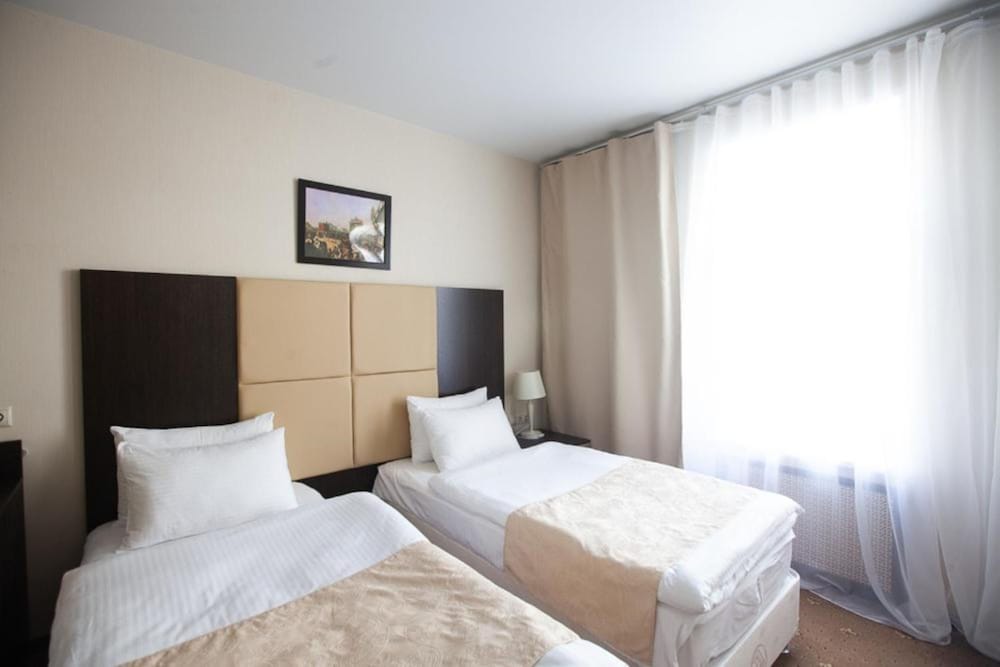 Standard Twin Room photo 2