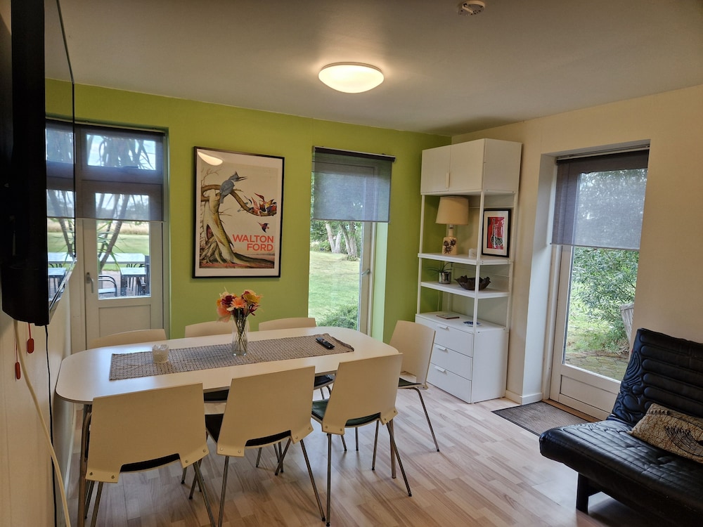 Family Apartment photo 2