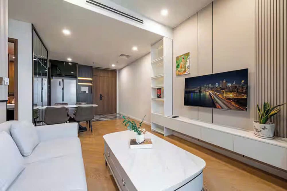 Presidential Suite, 2 Bedrooms, Club Lounge Access, City View photo 2