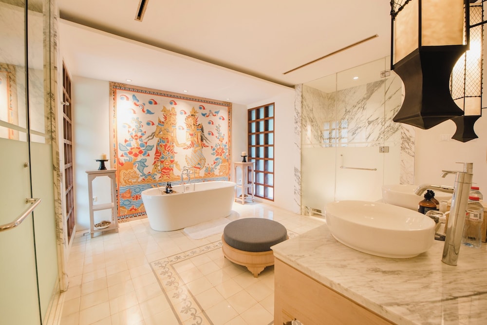 Presidential Suite photo 2