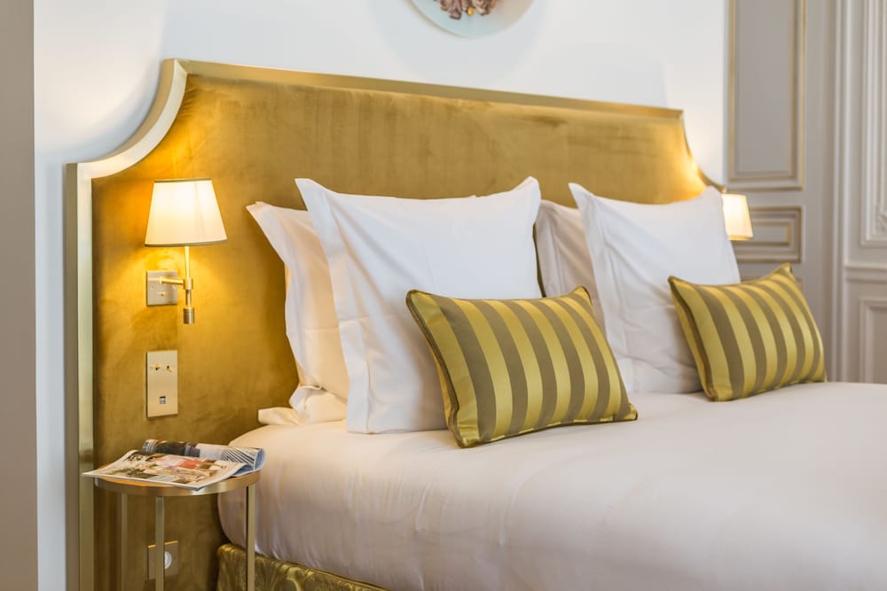 Connecting Suites
